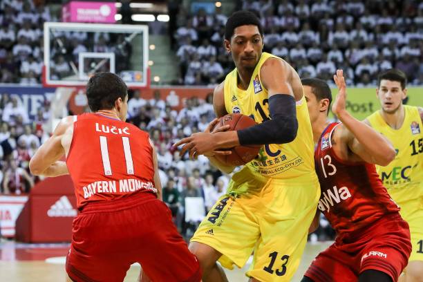 付高溢价 付高溢价